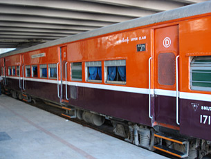 Special sleeping-car, train 18 Mandalay to Rangoon.