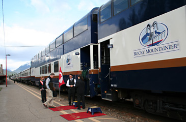 Rocky Mountaineer Gold Leaf cars boarding at Banff
