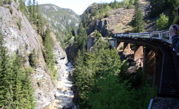 The Whistler Mountaineer in the canyon, living up to its name...