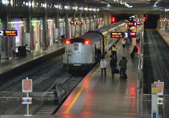 The Northern Explorer train about to leave Auckland's Britomart station