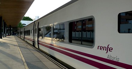 Altaria train, now rebranded Intercity