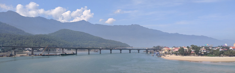 Scenery from the train between Hue and Danang