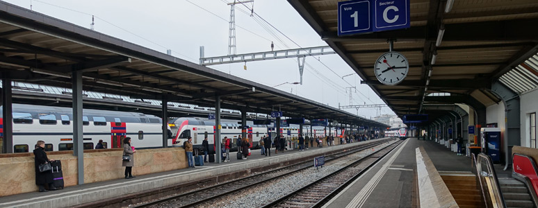 Geneva station platforms