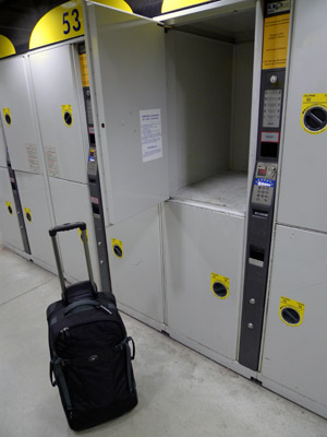 The largest size of left luggage lockers at Paris Gare du Nord