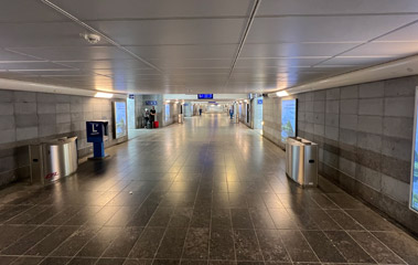 Underpass to all platforms at Luxembourg station