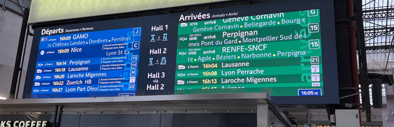 Hall 1 departures board at Paris Gare de Lyon