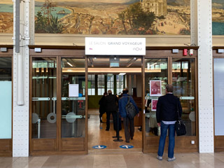 Entrance to Salon Grand Voyageur, Paris Gare de Lyon