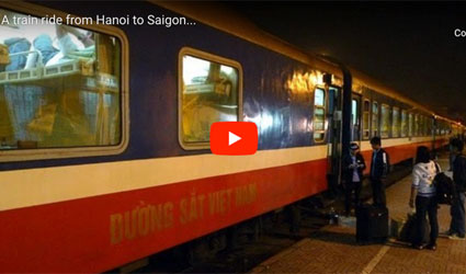 Train SE1 from Hanoi to Saigon, boarding in Hanoi