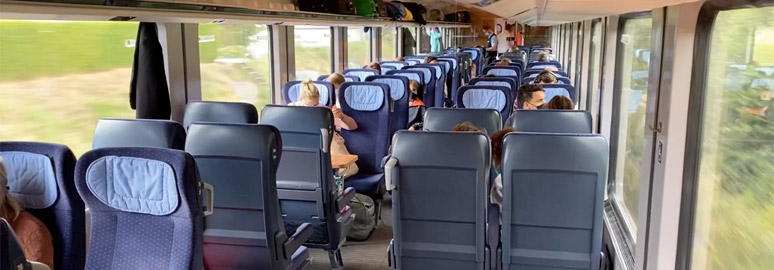 2nd clas seats on a DB Intercity train