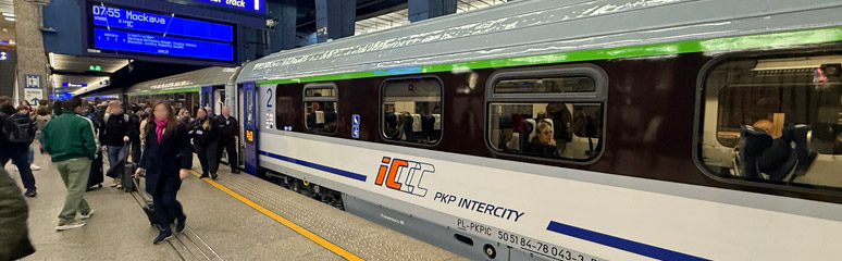 The Warsaw-Mockava train at Warsaw Centralna