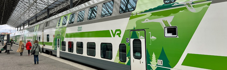 VR double-deck intercity train