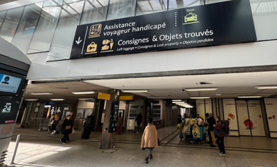 Passage to luggage lockers, Paris Gare Montparnasse