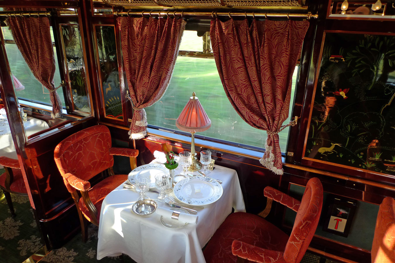 Venice Simplon-Orient-Express вагон ресторан