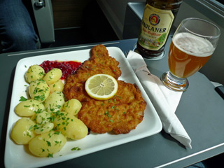 Food served on a railjet