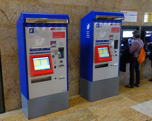 Geneva station ticket machines