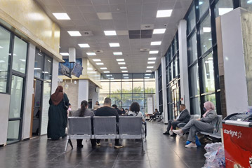 Inside Algiers Agha station