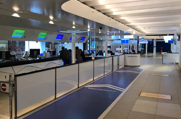 Amsterdam Centraal ticket counters