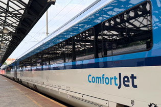 Comfortjet train from Berlin to Prague