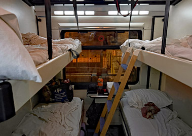 Bucharest to Istanbul couchette car, night mode