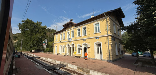 Veliko Tarnovo station