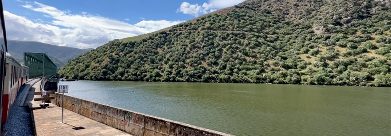 Crossing the Douro at Ferradosa