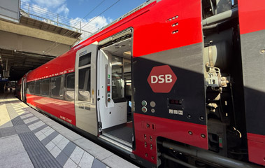 DSB Talgo train at Hamburg Hbf