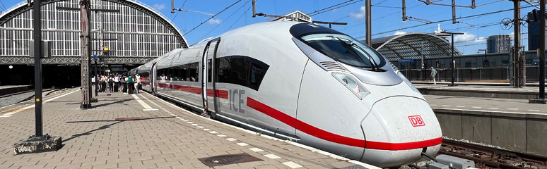 ICE3neo at Amsterdam Centraal