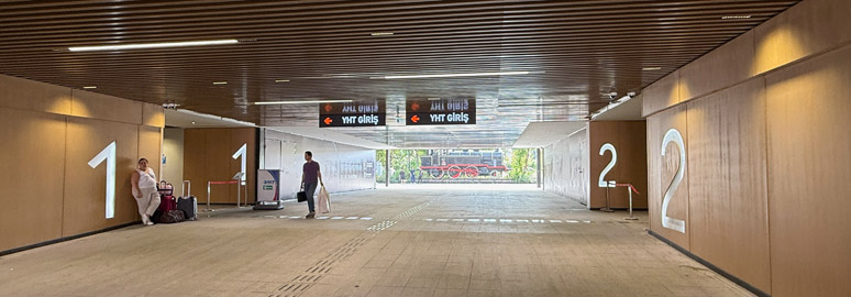 Sogutlucesme station YHT entrances