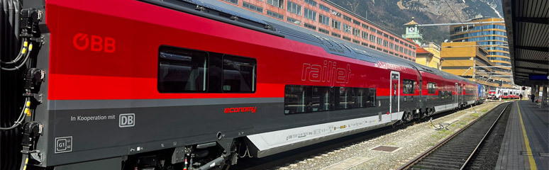New generation railjet at Innsbruck