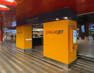 Regiojet lounge at Prague Hlavni