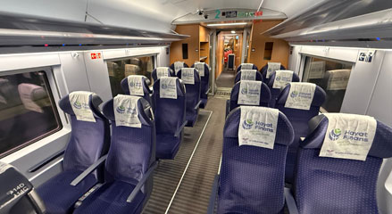 2nd class seats on a YHT of the Siemens Velaro type